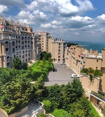 La Spacious With A Sea View Daire Varna