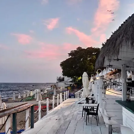 Daire La Spacious With A Sea View *