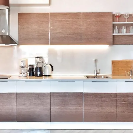 Daire La Spacious With A Sea View